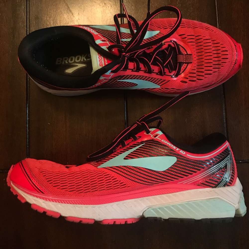 WOMENS BROOKS GHOST 10